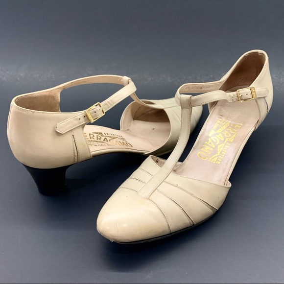 Salvatore Ferragamo Shoes - Salvatore Ferragamo Vintage Beige T-strap Heels 8